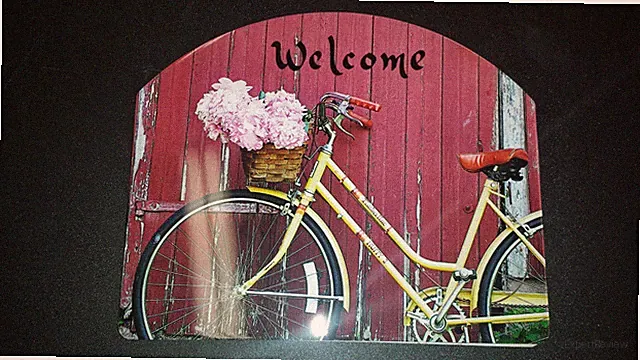 Bicycle Welcome Sign-yellow bike